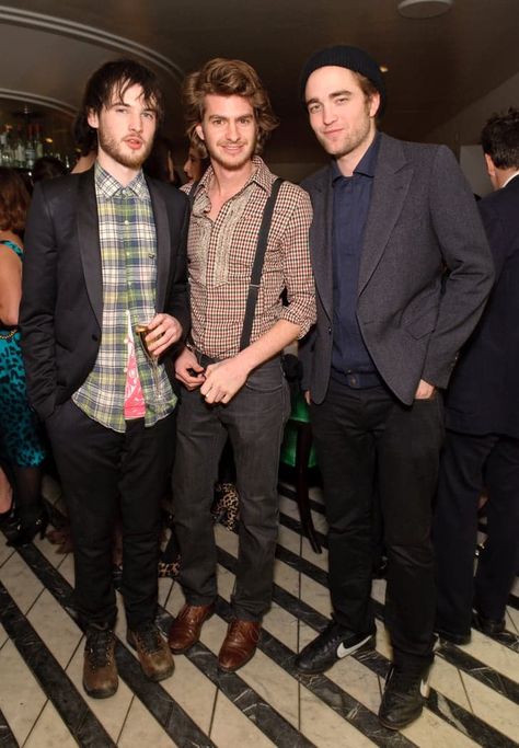 Pin for Later: 25 Pictures of Hot British Actors Being Hot Together  Tom Sturridge, Andrew Garfield, and Robert Pattinson were a handsome lot at a Vogue UK dinner in February 2009. Jamie Strachan, Hot British Actors, Tom Sturridge, Three Amigos, Charlie Cox, Eddie Redmayne, British Boys, Vogue Uk, British Men