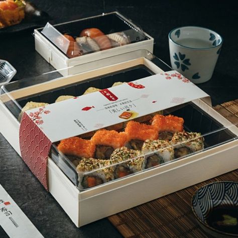 At our factory, we blend tradition with innovation to create stunning sushi box packaging that not only preserves freshness but also elevates presentation. Whether it’s a simple takeout order or a deluxe sushi platter, our custom boxes are designed to impress from the moment they’re opened. Visit our website to explore more designs! https://pakoro.com/ #SushiPackaging #CustomBoxes #SushiLovers #FoodBranding #EcoFriendly #PackagingDesign #SushiBox Sushi Box Packaging, Sushi Box, Sushi Platter, Food Branding, Custom Boxes, Box Packaging, Dinner Ideas, Packaging Design, Presentation