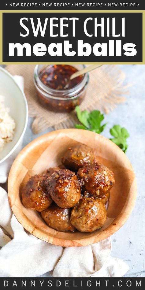 Juicy Sweet Chili Meatballs ready in just 35 minutes! 😋⏱️ #QuickMeals #HomeCooking #FlavorExplosion #Yummy #Foodie Sweet Thai Chili Meatballs, Thai Chili Meatballs, Meatballs Easy Recipe, Sweet Chili Meatballs, Chili Meatballs, Chili Homemade, Easy Crowd Meals, Homemade Sweet Chili Sauce, Sweet Thai Chili