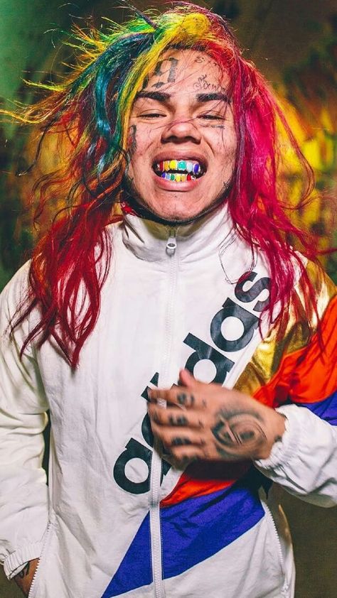 6ix9ine Wallpaper 6ix9ine Wallpaper, 4k Desktop Backgrounds, Rapper Costume, Rapper Style, Wallpapers For Mobile Phones, Hip Hop Videos, Ghost Photos, Lil Pump, Wallpaper Cave