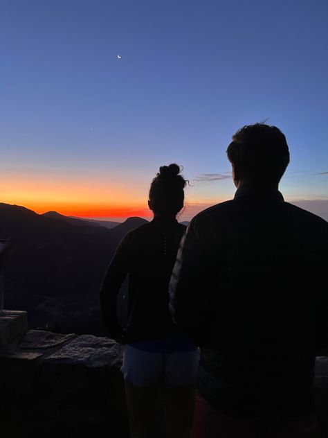 Sunrise Date Aesthetic, Mountain Date Aesthetic, Sunrise Couple Aesthetic, Couple In Mountain Aesthetic, Sunsets Couples, Couple Mountain Pictures, Harlow James, Sunrise Date, Couple Watching Sunset