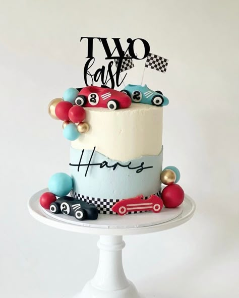 Car 2nd Birthday Party Cake, Second Birthday Cake Ideas, Car 2nd Birthday Cake, Two Fast Cake Ideas, Two Fast Theme Party, Car Cake 2nd Birthday, Number 2 Car Cake, Race Car Cake Ideas, First Lap Birthday Cake