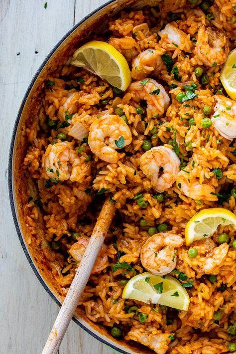 Garlic Butter Shrimp And Rice, Seafood Thanksgiving, Easy Garlic Butter Shrimp, Easy Garlic Butter, Shrimp And Rice Recipes, Shrimp Rice, Summer Seafood Recipes, Fall Dinners, Rice Recipes For Dinner