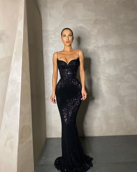 LS on Instagram: “LS🖤” Sequin Mermaid Skirt, Sequin Prom Dresses Mermaid, Black Sequin Prom Dress, Prom Dress Mermaid, Popular Prom Dresses, Dress Display, Custom Prom Dress, Dress Mermaid, Affordable Prom Dresses