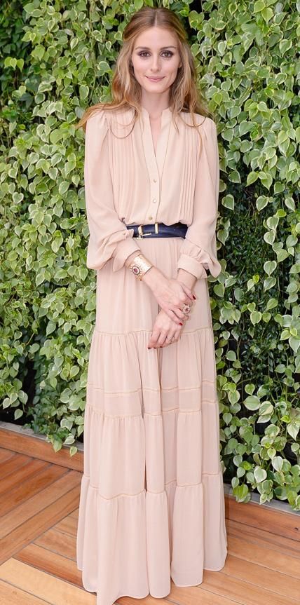 Olivia Palermo How To Wear Belts, Maxi Skirt Spring, Blush Maxi Dress, Stile Hijab, Spring Outfits Dresses, Olivia Palermo Style, Estilo Hippie, Hijab Styles, Trendy Dress Outfits