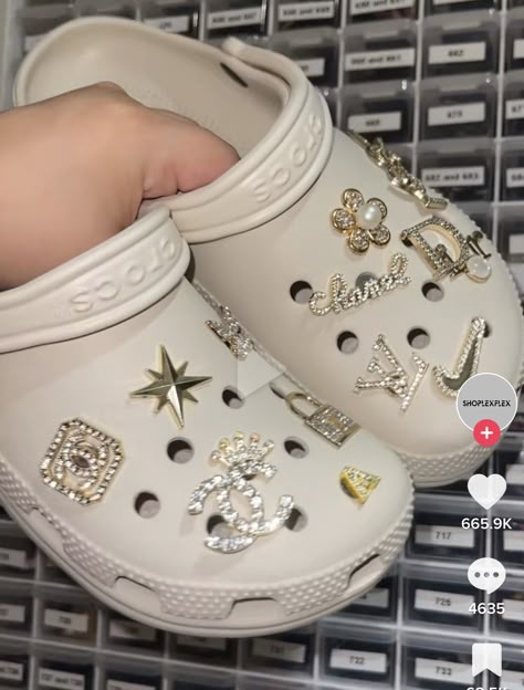 Bone Color Crocs With Charms, Bone Crocs Aesthetic, Beige Crocs With Jibbitz, Neutral Crocs, Boujee Crocs, Croc Design Ideas, Croc Decor, Croc Designs, Cool Crocs