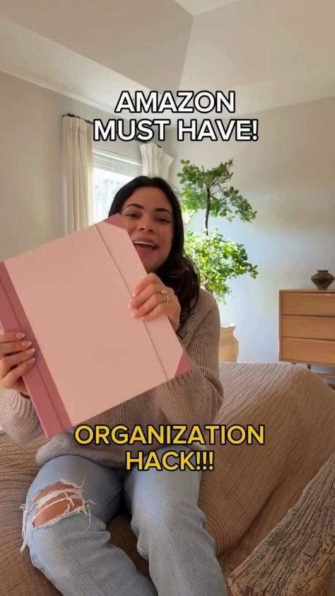 If you are looking to organize your documents, check out this organization hack. This is the best organization for all documents, passports etc!!! This organization binder is so nice and has a table of contents to help you stay super organized. From school papers, recipes, keepsakes, household planner, special letters, medical and tax records to travel documents, this is all the organization you'll need.

#linenoaksinteriors #homedecor #organization #organizer #binder #documents #binder Organize Binders, Comfy Furniture, Organization Binder, Super Organized, Home Styling Ideas, Modern Decor Ideas, Special Letters, Amazon Home Finds, School Paper