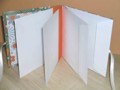 How to make an envelope book-- this is another good idea for my psych book! Envelope Scrapbook, Mini Albümler, Make An Envelope, Envelope Book, How To Make An Envelope, Mini Album Tutorial, Diy Envelope, Mini Scrapbook, Book Organization