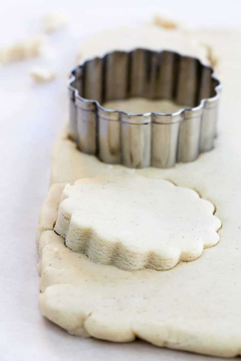 Shortbread Cookies Recipe, Cut Out Cookie Recipe, Cookie Dough Recipes, Cutout Sugar Cookies, Holiday Cookie Recipes, Fancy Cookies, Holiday Cookie, Perfect Cookie, Cut Out Cookies