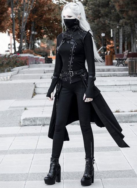 Stile Punk Rock, Outfit Inspirations Edgy, Mask Outfit, Outfit Sets For Women, Warrior Outfit, Techwear Fashion, Black Clothes, Cyberpunk Fashion, Gothic Outfits