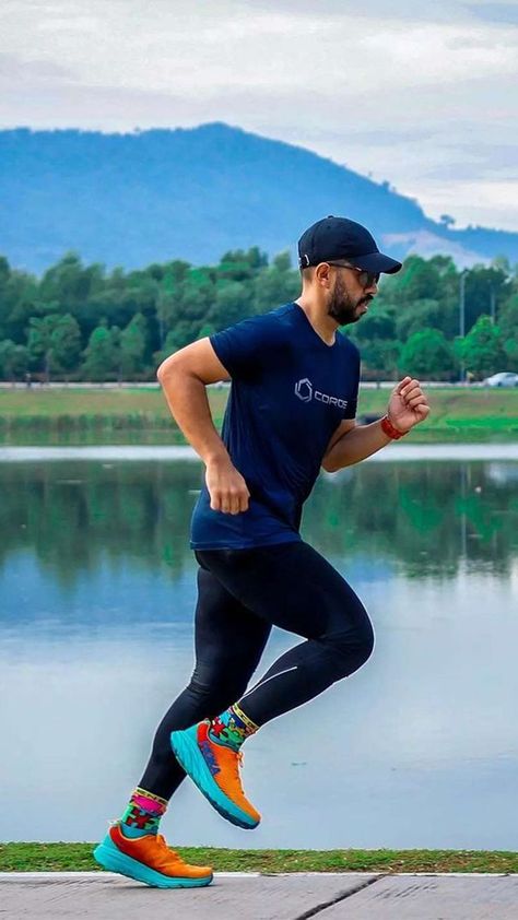 Running Outfit Hoka, Athleisure Outfits Hoka, Rincon 3 Hoka, Mens Hoka Outfit, Hoka Running Shoes Hoka, Running Outfit Men, Mens Leggings, Running Man, Athletic Performance