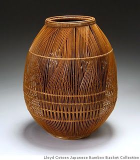 Japanese contemporary bamboo basket art Japanese Basket, Bamboo Baskets, Basket Art, Basket Weaver, Asian Art Museum, Bamboo Art, Japanese Bamboo, Wooden Basket, Business Diy