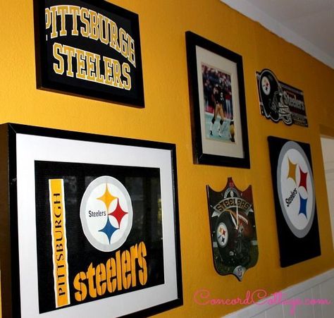 Steelers Bedroom, Home Bar Designs Diy, Pittsburgh Steelers Man Cave, Steelers Decor, Man Cave Arcade, Football Man Cave, Garage Game Rooms, Man Cave Basement, Pittsburgh Steelers Football