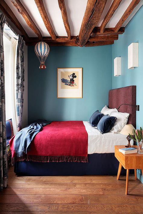 London Bedroom, Bedroom Trends, Eclectic Bedroom, Fall Bedroom, Boys Bedroom Decor, Teen Bedroom Decor, Blue Bedroom, Bedroom Styles, Bedroom Colors