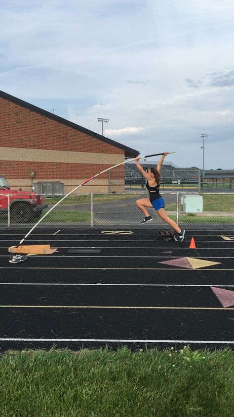 One of my pole vaulters working on her 8 lefts and early plant using a sliding box. Pole Vault Pictures, Pole Vaulting Aesthetic, Pole Vault Girl, Pole Vaulting, Pole Vault Aesthetic, Pole Vault Training, Track Senior Pictures, Field Athletes, Athlete Motivation