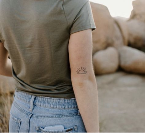 Mini Sunrise Tattoo, Back Of Arm Simple Tattoo, Sunrise Elbow Tattoo, Tiny Sunrise Tattoo, Sunset Sunrise Tattoo Minimalist, Sunrise Fine Line Tattoo, Minimalist Sunrise Tattoo Simple, Simple Sunset Tattoo, Sunrise And Sunset Tattoo