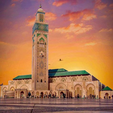 ✨ Monday Monument: Hassan II Mosque ✨ Rising majestically from the shores of Casablanca, the Hassan II Mosque is a breathtaking masterpiece that embodies the spirit and grandeur of Morocco. As one of the largest mosques in the world, this architectural wonder showcases intricate mosaics, towering minarets, and stunning ocean views. 🕌🌊 Every detail of this mosque tells a story of tradition, artistry, and devotion. Built to honor Morocco’s Islamic heritage, it’s a place where the past meets t... Hassan Ii Mosque, Hassan 2, Moroccan Inspiration, Morocco Tours, Visit Morocco, Moroccan Art, Coming Soon Page, Romantic Honeymoon, Actress Pics