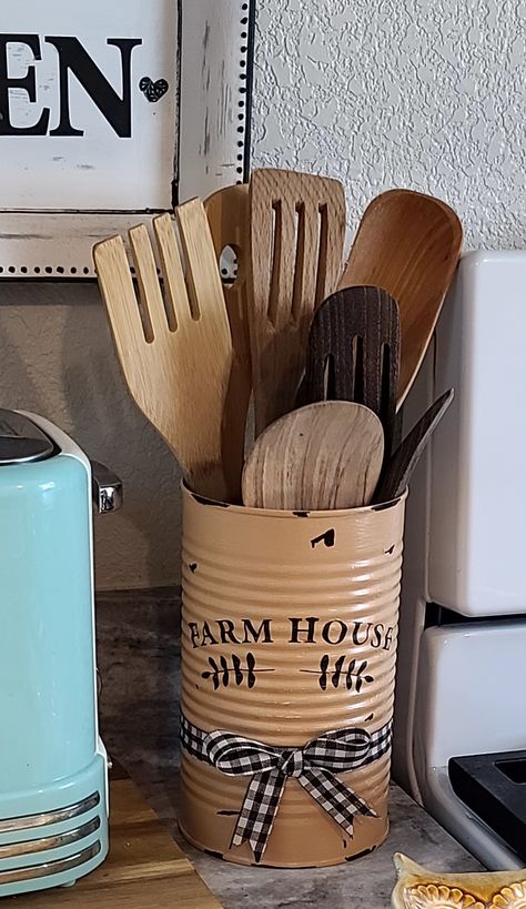 Utensil Holder Diy, Farmhouse Kitchen Utensil Holder, Wooden Utensil Holder, Kitchen Utensil Holder, Wooden Utensils, Diy Farmhouse Decor, Kitchen Utensil, Utensil Holder, Diy Farmhouse