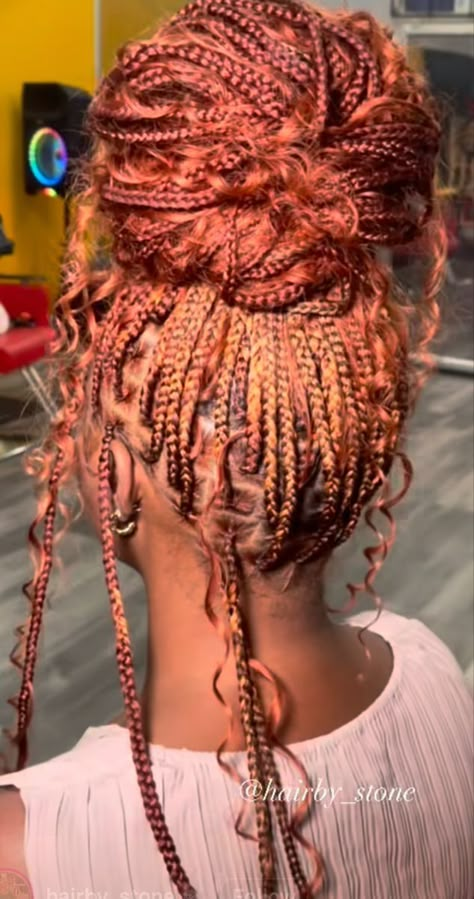 Knotless Colored Braids, Cooper Braids On Black Women, Strawberry Blonde Braids Black Women, Braids Color Combination Ideas, Ginger And Blonde Knotless Braids, Orange And Brown Braids, Colour 350 Knotless Braids, Orange And Blonde Braids, Ginger Braids With Beads