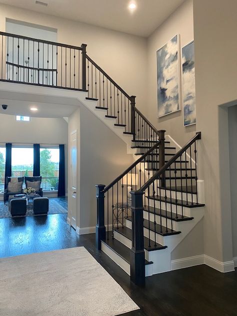 Townhome Staircase, Charcoal Staircase, Step Makeover, Black Handrail, Stair Railing Makeover, Diy Stair Railing, Black Staircase, Staircase Wall Decor, Foyer Flooring