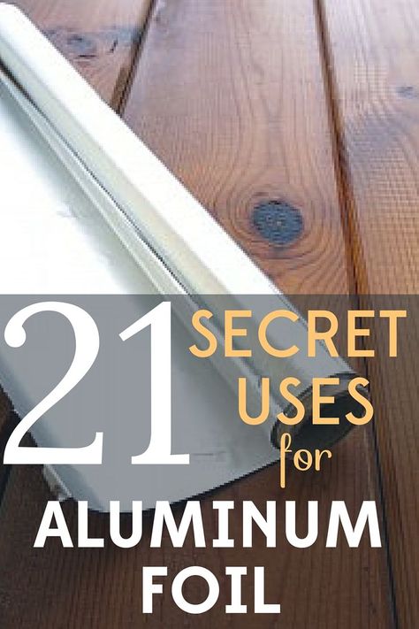 Is aluminum foil living up to its full potential in your home? You could be saving money with these 21 secret uses for foil. Aluminum Foil Art, Cleaning Tricks, Money Savers, Thrifty Living, Organization Diy, Foil Art, Frugal Living Tips, Saving Ideas, Household Tips