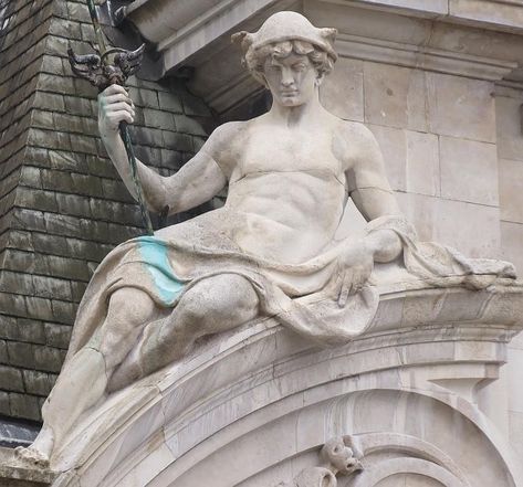 Hermes Statue Aesthetic, Mercury God Aesthetic, Classic Sculpture Greek, Greek God Poses, Hermes Aesthetic Greek, Hermes Deity, Greek Gods Statues, Mercury Mythology, Greek God Statues