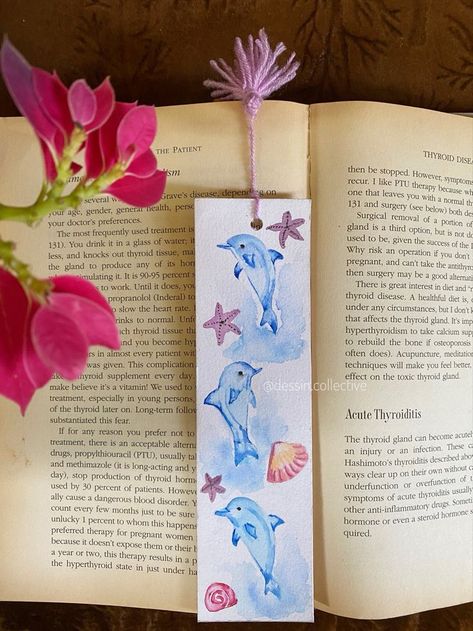 Dolphin Bookmark, Book Marks Design Ideas, Beach Bookmark, Dolphin Watercolor, Summer Bookmarks, Watercolor Quotes, Photo Bookmarks, Watercolor Art Journal, Creative Bookmarks