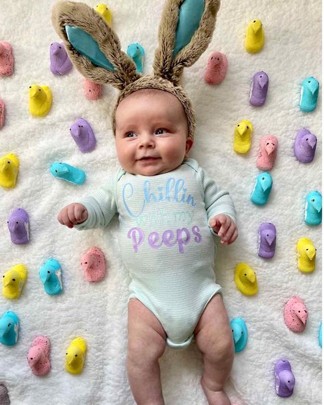 #easter #babypictures #bunny #chillinwithmypeeps #peeps #baby Baby Easter Pictures, Baby Holiday Photos, Easter Baby Photos, Easter Pics, Baby Boy Easter, Easter Photoshoot, Monthly Baby Pictures, 3 Month Old Baby, Easter Baby