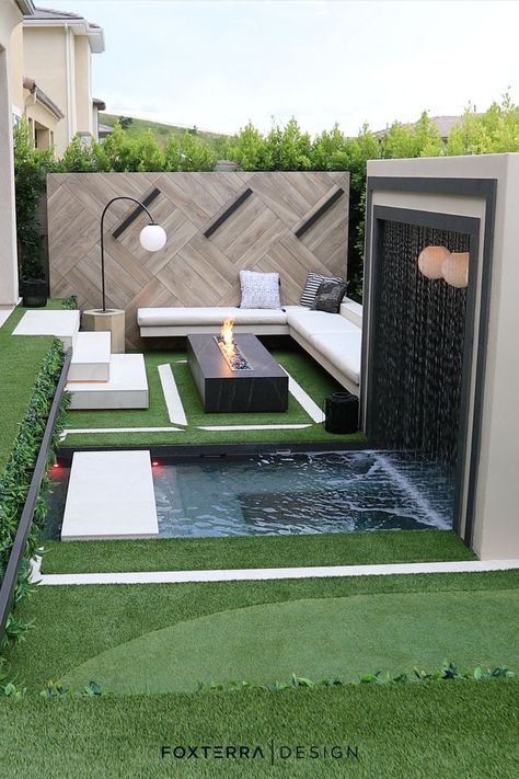 Backyard Spa, Fire Pit Seating Area, Gardening Guide, Backyard Seating Area, Modern Backyard Landscaping, Small Pool Design, Backyard Seating, Backyard Water Feature, Fire Pit Seating