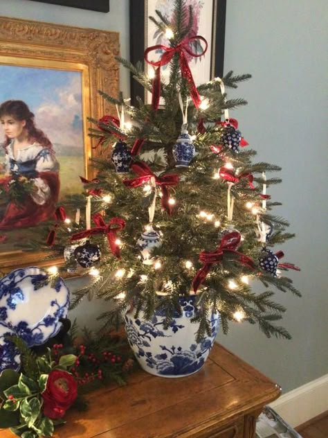 Review photo 1. Christmas Tree On A Table Ideas, Tabletop Xmas Trees, Williamsburg Christmas Tree, Round Table Holiday Decor, Xmas Tree Decorations 2024, Ralph Lauren Christmas Decor Holidays, Navy And Red Christmas Decor, Blue White Christmas Decorations, Table Top Christmas Tree Ideas