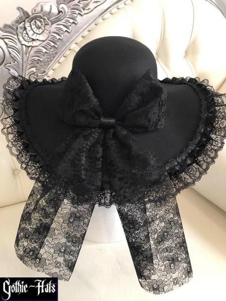 Gothic Hats – Gothic-Hats Goth Hats, Gothic Hats, Goth Hat, Elegant Goth, Diy Couples Costumes, Medium Hair Braids, Gothic Tops, Hat Stores, Victorian Goth