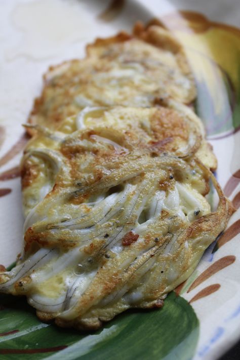 Whitebait Fritters, Maori Food, New Zealand Cuisine, Fried Bread Recipe, Kiwi Recipes, New Zealand Food, My Plate, Fritter Recipes, Island Food