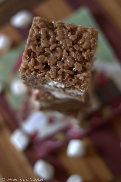 Chocolate Rice Krispies Treats, Hot Chocolate Treats, Chocolate Rice Krispies, Chocolate Rice Krispie Treats, Winter Drink, Rice Krispies Treats, Delicious Hot Chocolate, Chocolate Drink, Krispies Treats