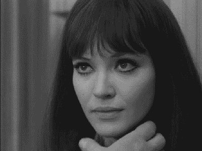 tumblr_l81p04lN3o1qzaoyfo1_400.gif 400×300 像素 Excited Gif, Francois Truffaut, French New Wave, French Movies, Anna Karina, Jean Luc Godard, Blog Art, Good Girl, Soft Grunge