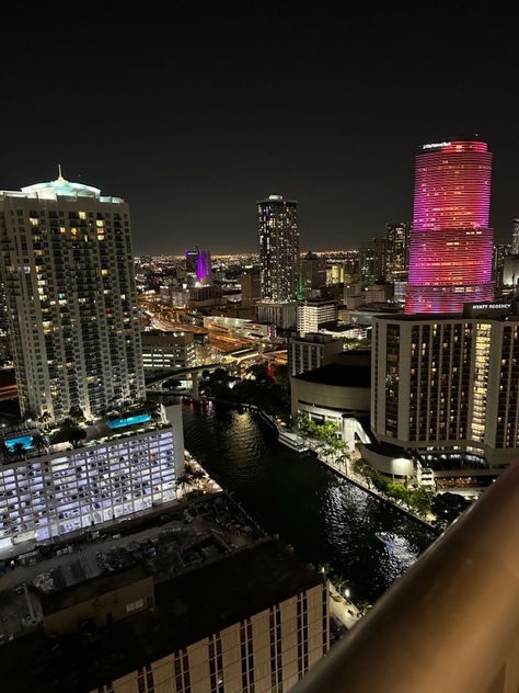 Miami Florida Apartments, 16 In The Middle Of Miami, Miami Skyline Night, Miami Brickell Aesthetic, Miami Hotel Aesthetic, Brickell Miami Apartments, Miami Birthday Trip, Miami Apartment View, Downtown Miami Night