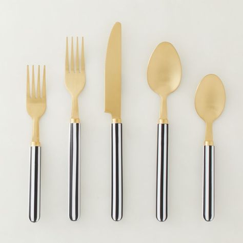 Flatware holder