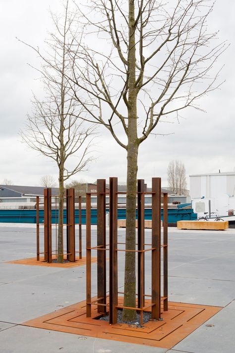 Harbour Quarter Square by REDscape « Landscape Architecture Works | Landezine Tree Grate, Deer Resistant Garden, City Tree, Townhouse Exterior, Pocket Garden, Tree Support, Paving Design, Urban Tree, Street Trees