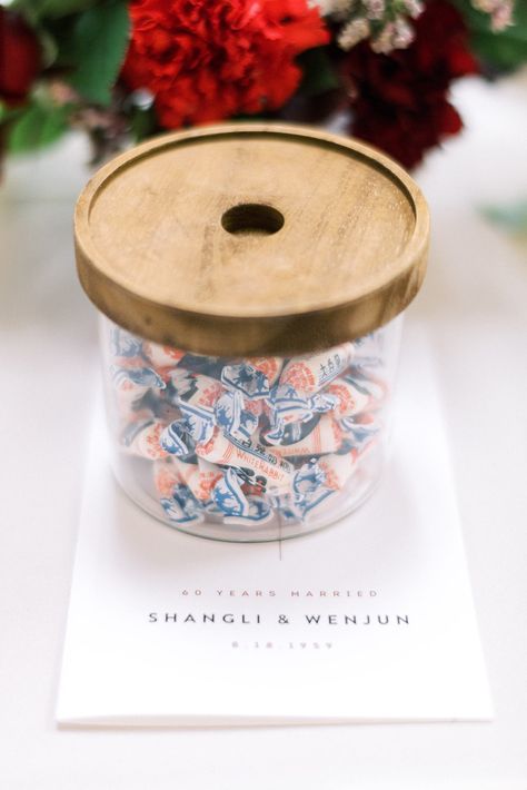 Diamond Anniversary Cake, White Rabbit Candy, Chinese Wedding Favors, Chinese Wedding Tea Ceremony, Modern Chinese Wedding, Traditional Meets Modern, 60th Anniversary Gifts, Chinese Wedding Decor, Chinese Candy