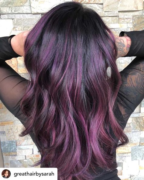 Dark Purple Hair Color, Color Melting Hair, Winter Hair Color Trends, Purple Balayage, Hair Color Plum, Dark Purple Hair, Purple Ombre Hair, Plum Hair, Color Melt