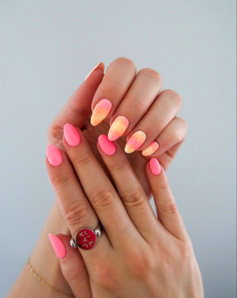 Pink Tie Dye Nails, Tie Dye Nails, Bright Nails, Beauty Parlor, Pink Tie Dye, Nails Art, Pink Nails, Pretty Nails, Nail Ideas