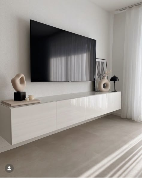 Minimalist Library Room, Living Room Tv Aesthetic, Apartment Bedroom Design Ideas, Beige Aesthetic Living Rooms, Living Room Aesthetic Minimalist, Warm Minimalism Interior, Neutral Contemporary, Floating Tv Unit, Tv Mounted