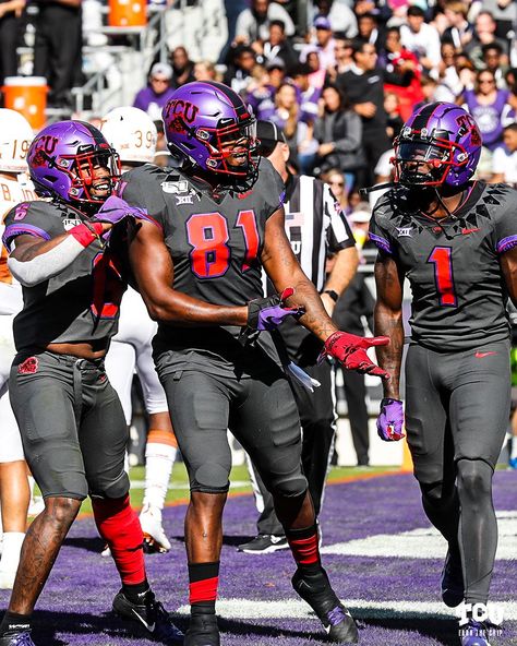 2029 TCU Horned Frogs alternate football uniform for match against the Texas Longhorns Tcu Football Wallpaper, Tcu Football, Football Guys, College Football Uniforms, Horned Frog, Football Drip, Navy Football, Uniform Ideas, Football Wallpapers