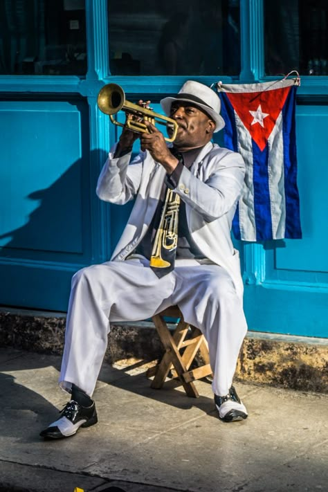 Cuba Culture, Cuba Beaches, Viva Cuba, Cuba Photography, Cuban Culture, Havana Club, Cuba Havana, Visit Cuba, Cuban Art