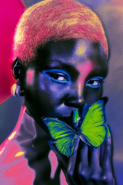 Zara Beauty Summer 2022 Color Makeup Trends Zara Beauty, Tekken Girls, Elizaveta Porodina, Loose Pigments, World Of Color, Photography Inspo, Summer 2022, Art Reference Photos, Black Art