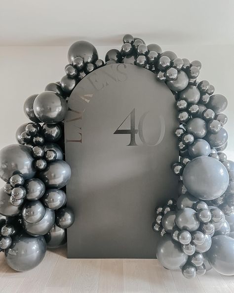 40th Birthday Decor For Men, 40th Birthday Balloon Arch, Birthday Decor For Men, 40th Birthday Decor, Birthday Balloon Arch, Catering Decor, 40th Birthday Balloons, Puja Decor, Decorating Business