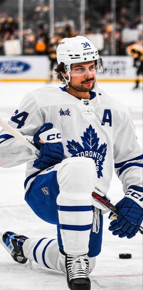 Toronto Maple Leafs Wallpaper, Maple Leafs Wallpaper, Aston Matthews, Nhl Wallpaper, Toronto Maple Leafs Hockey, Maple Leafs Hockey, Hockey Pictures, Hot Hockey Players, Hockey Baby