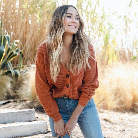 Lauren Conrad Outfits, Lauren Conrad The Hills, Lauren Conrad Hair, Blonde Ideas, Lauren Conrad Style, Hair Blonde, Winter Clothing, Cardigan Sweaters For Women, Autumn Outfit