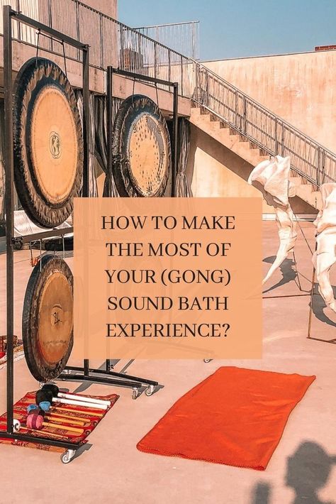 What to do in a gong sound bath meditation experience? How does sound healing work? How does a gong bath work? Gong Bath, Crystal Singing Bowls, Tibetan Bowls, Sound Bath, Healing Meditation, Sound Healing, Singing Bowls, Have You Tried, In My Life