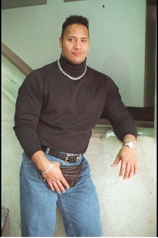 dwayne johnson AKA The Rock:    90s: a black turtleneck, gold chain and a fannypack to boot. The Rock Gif, Rock Meme, San Myshuno, 90s Rock, Rock Johnson, The Rock Dwayne Johnson, Dwayne The Rock, Hump Day, Dwayne Johnson