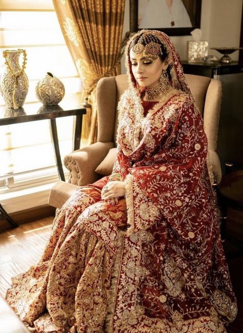 Pakistani Bridal Couture, Designer Suits Online, Red Bridal Dress, Asian Wedding Dress, Asian Bridal Dresses, Indian Bride Outfits, Bridal Lehenga Collection, Bridal Dresses Pakistan, Pakistani Wedding Outfits